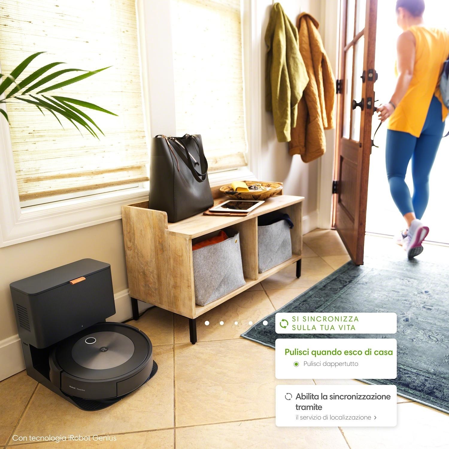 Robot aspirapolvere Irobot Roomba J7 Plus con sistema di svuotamento  automatico e stazione di pulizi - DIMOStore