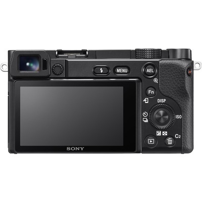 Fotocamera mirrorless Sony Ilce 6100LB con ottica 16-50 f 3.5-5.6 OSS