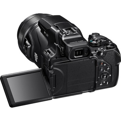 Fotocamera Nikon bridge P1000 nero con zoom ottico 125X