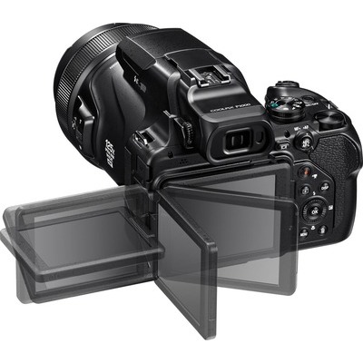 Fotocamera Nikon bridge P1000 nero con zoom ottico 125X