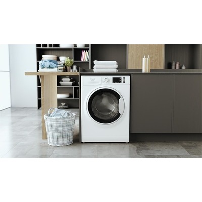Lavatrice frontale Hotpoint EUNR529GWWIT bianco
