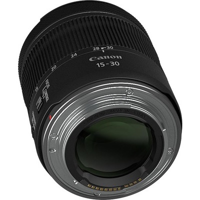 Obiettivo Canon RF 15-30mm f/4.5-6.3 IS STM