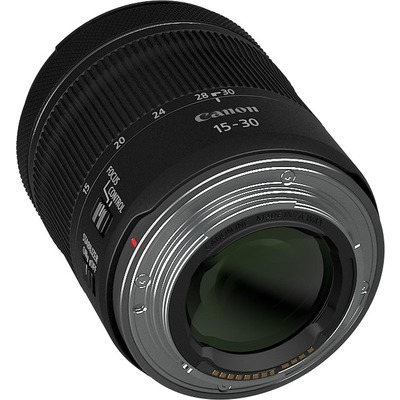 Obiettivo Canon RF 15-30mm f/4.5-6.3 IS STM